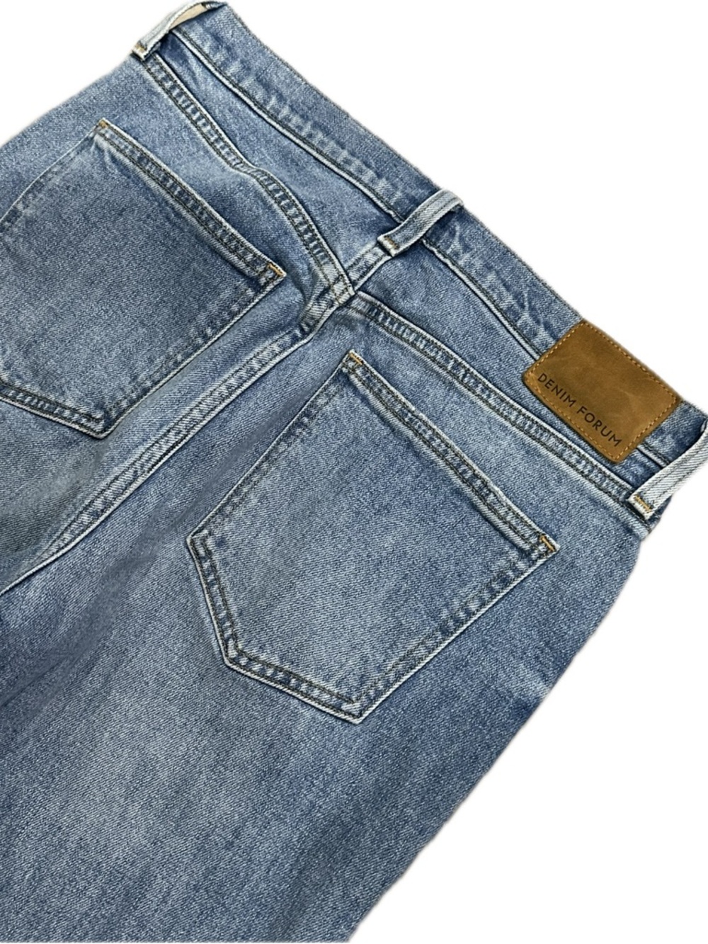 Aritzia Denim Forum The Yoko High Rise Slim 28L - Picture 5 of 9